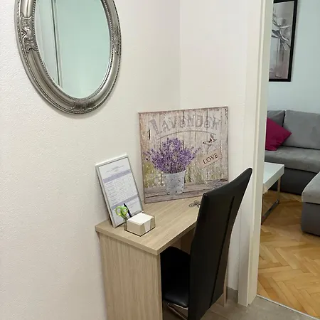 Andelina, Apartament