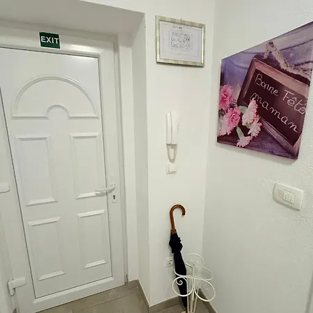 Andelina, Apartament