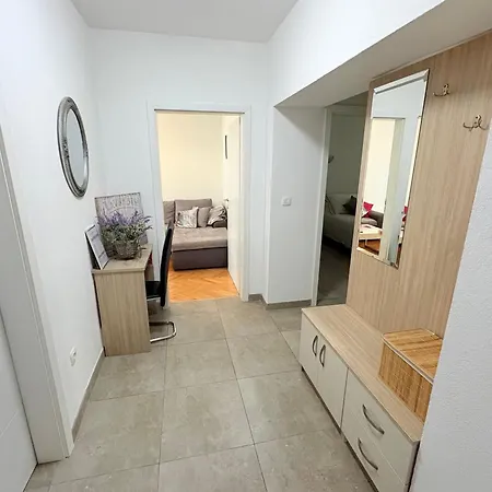 Andelina, Apartament