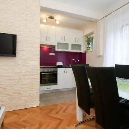 Andelina, Apartament Split