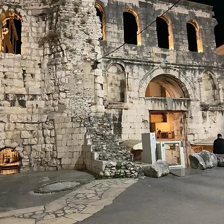 Andelina, Apartmán Split