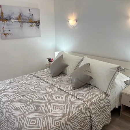 Andelina, スプリト